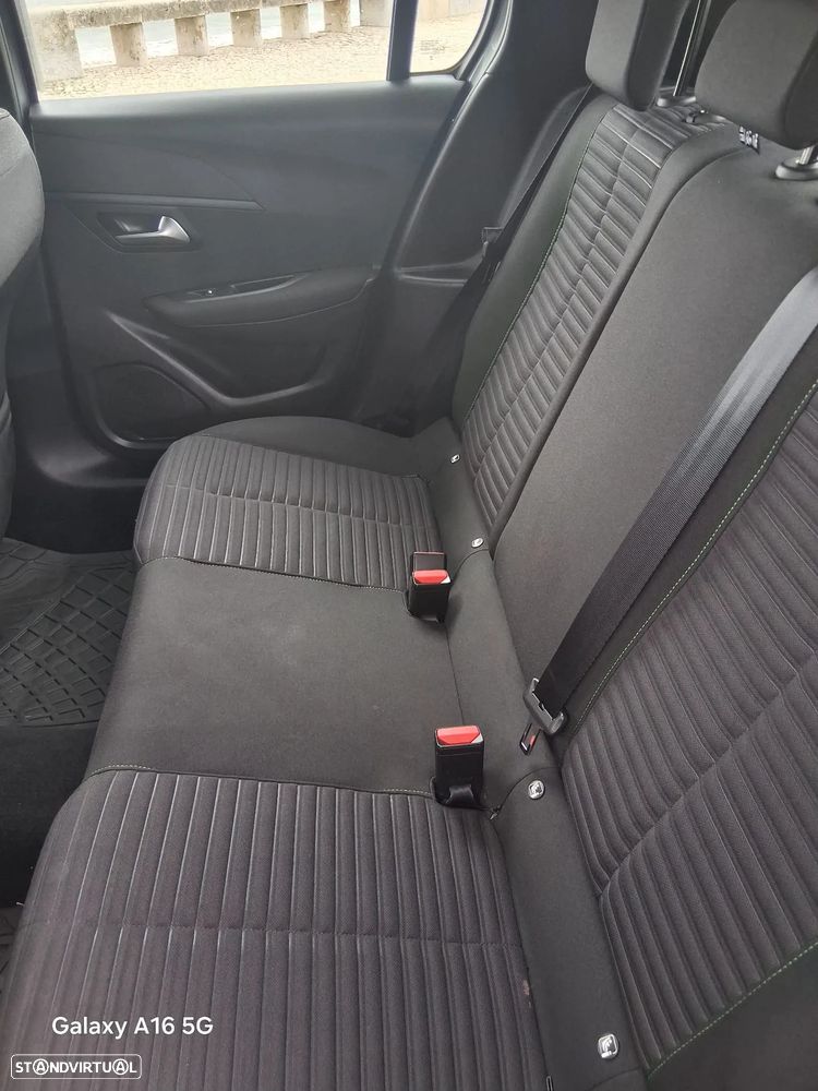 Peugeot 208 1.2 PureTech Active - 4