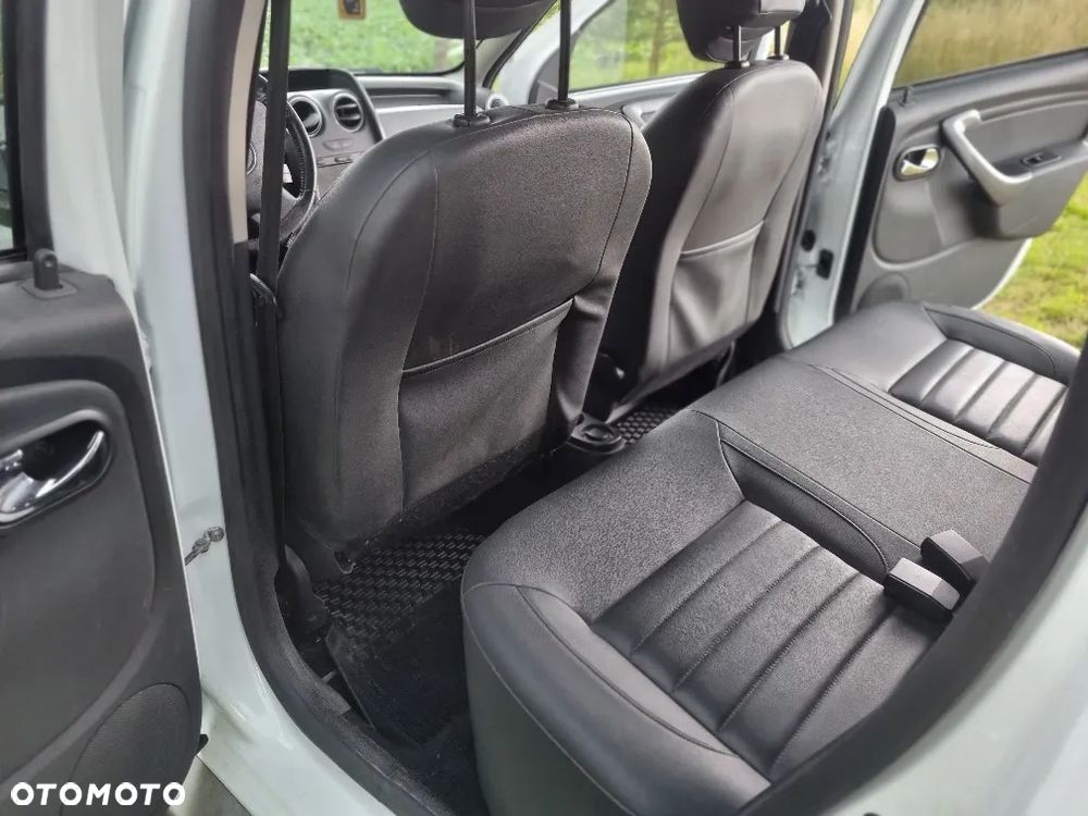Dacia Duster 1.5 dCi Ambiance - 11