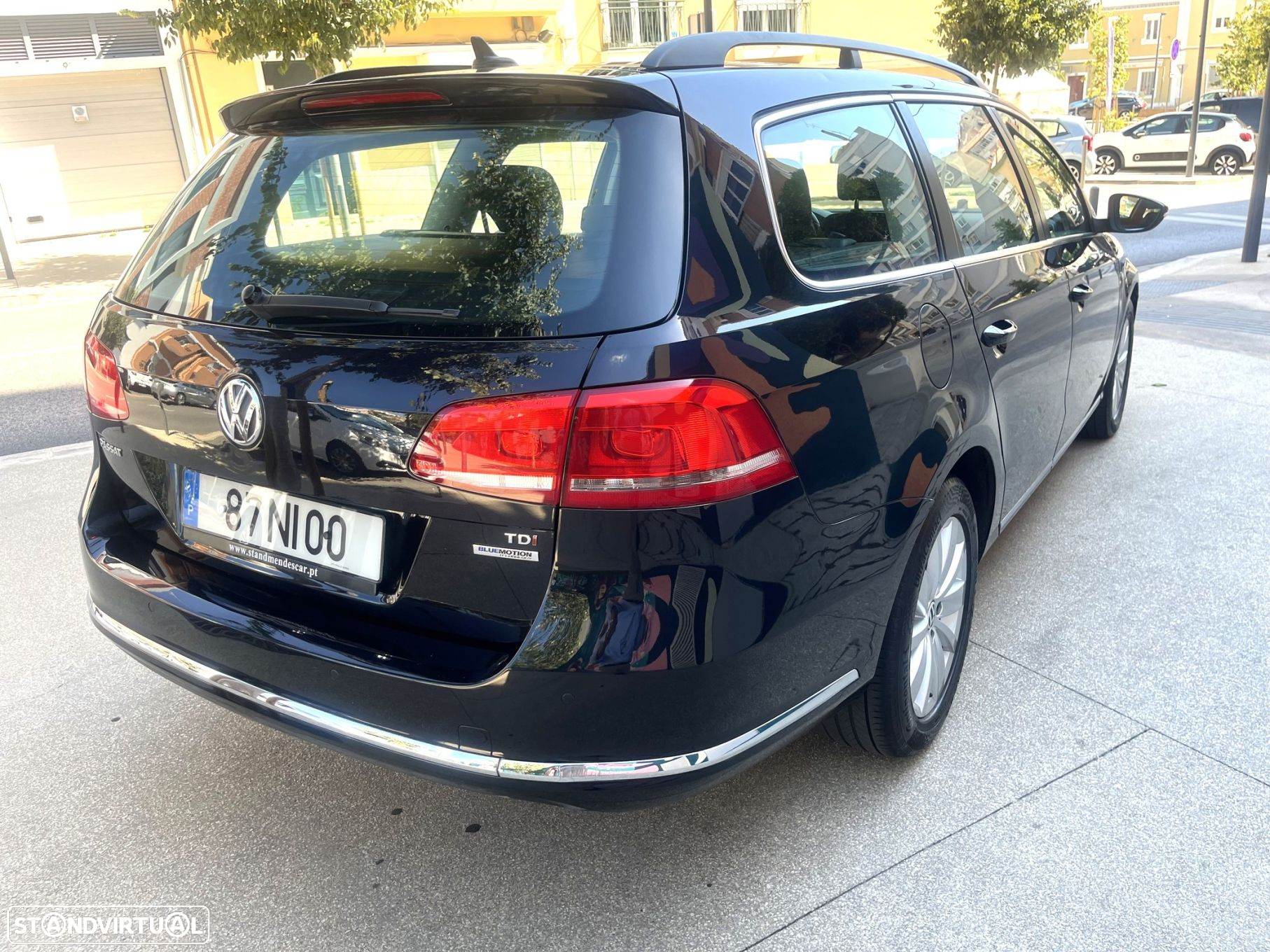 VW Passat Variant 1.6 TDI Confortline Navig - 10