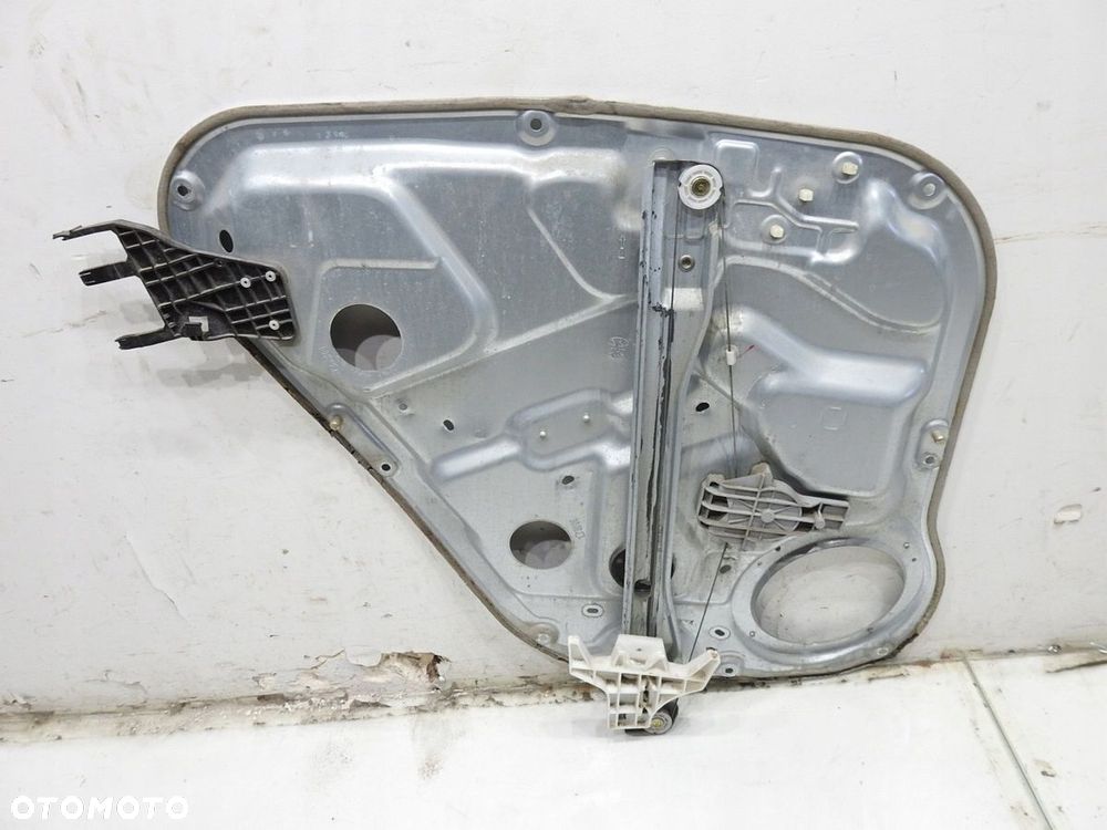 MECHANIZM PODNOŚNIK SZYBY PRAWY TYŁ SANTA FE II - 5