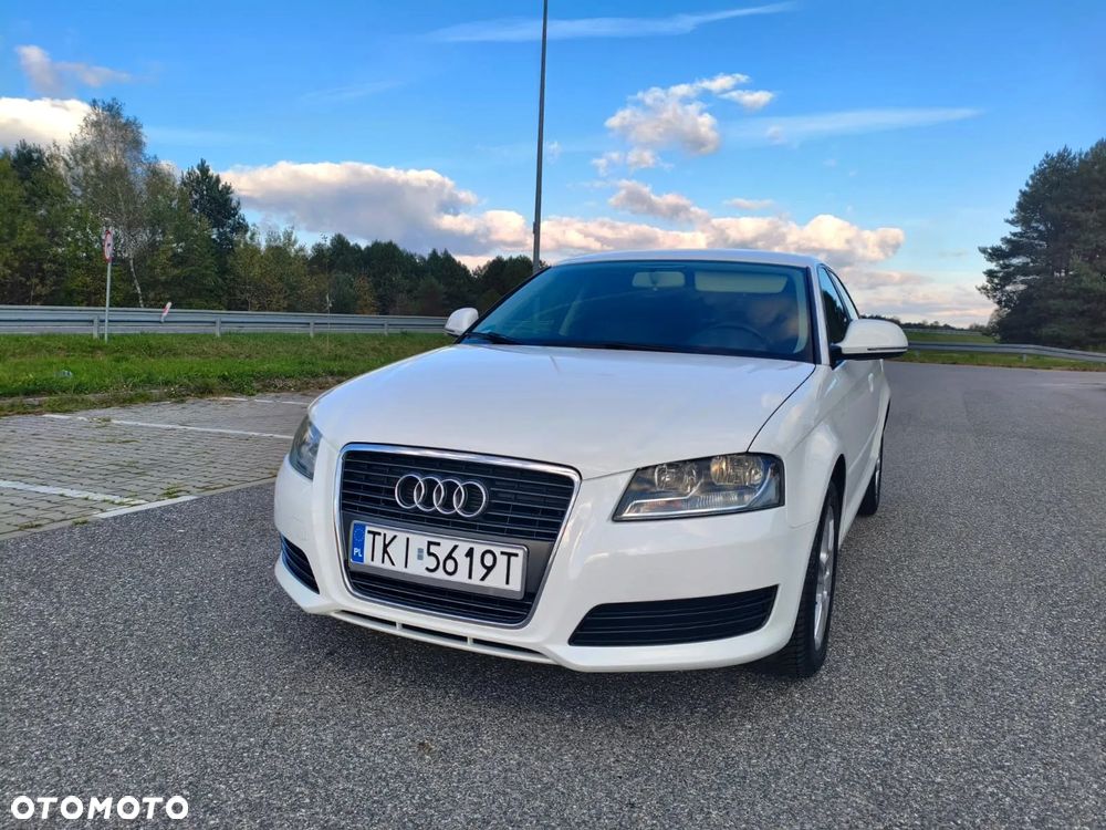 Audi A3 Sportback 1.4 TFSI Attraction - 4