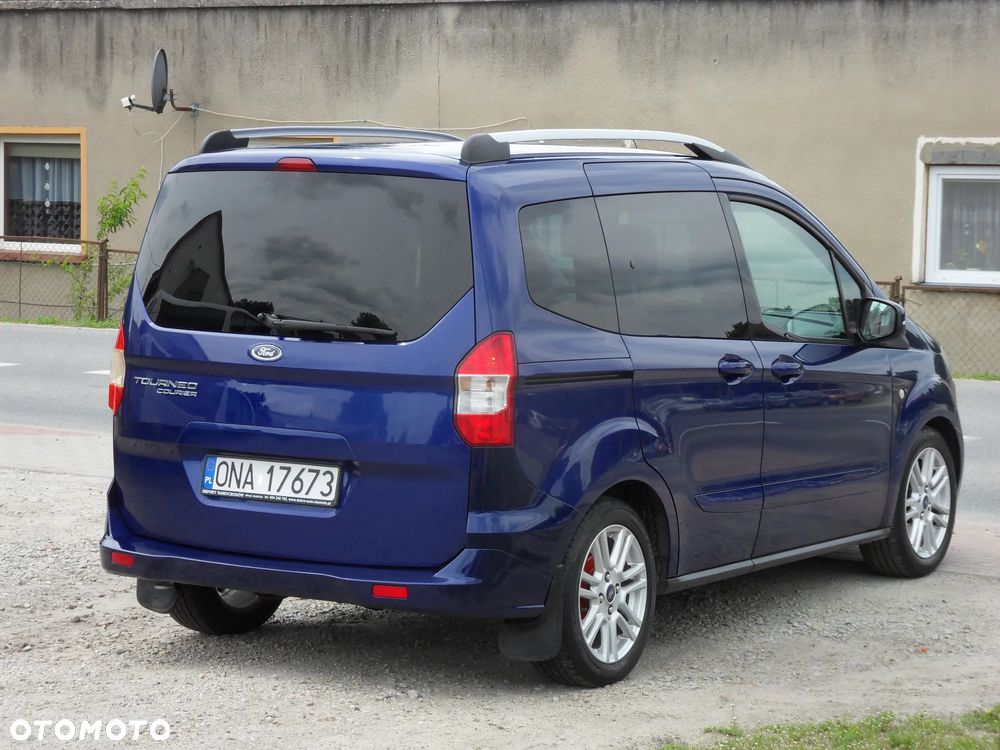 Ford Tourneo Connect 1.5 EcoBlue Start-Stop Titanium - 5
