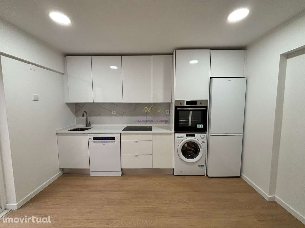 T2 com Terraço na Venteira | Remodelação Total - Grande imagem: 4/19