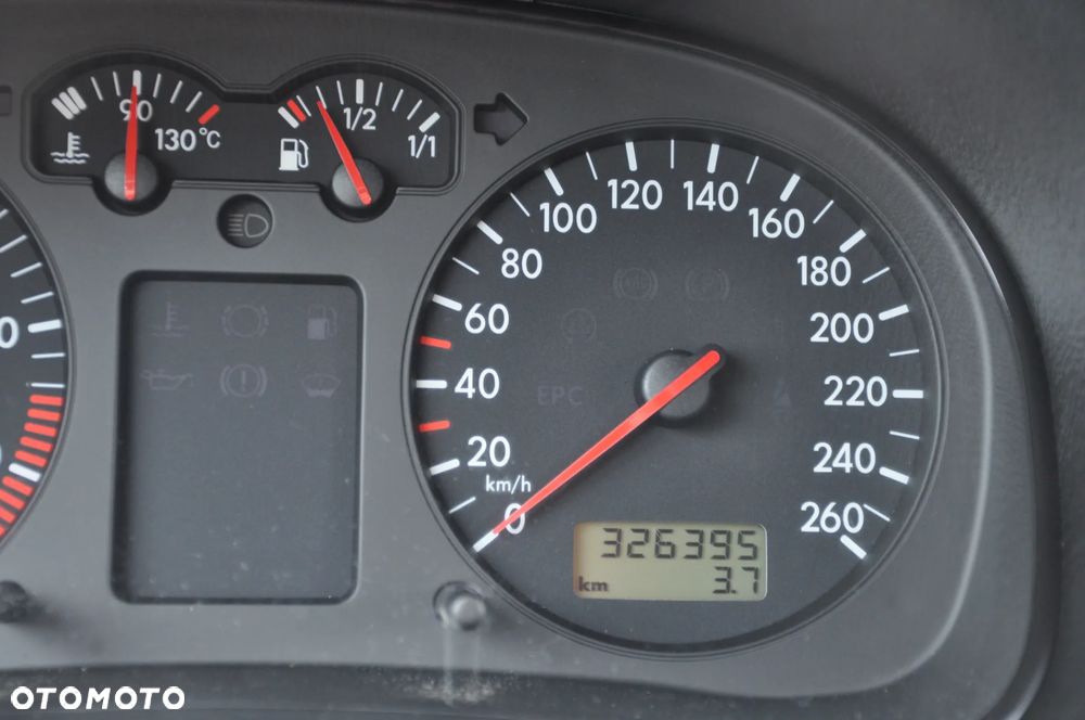 Volkswagen Golf 1.6 Edition - 34