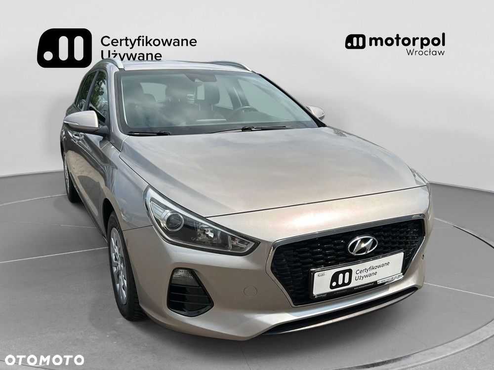 Hyundai i30 1.4 Classic + - 13