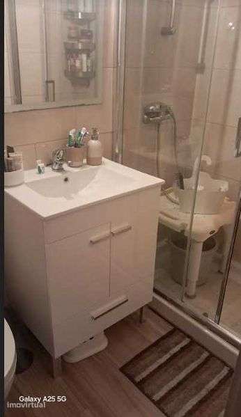 Vendo T3 apartamento renovado na totalidade - Grande imagem: 5/11
