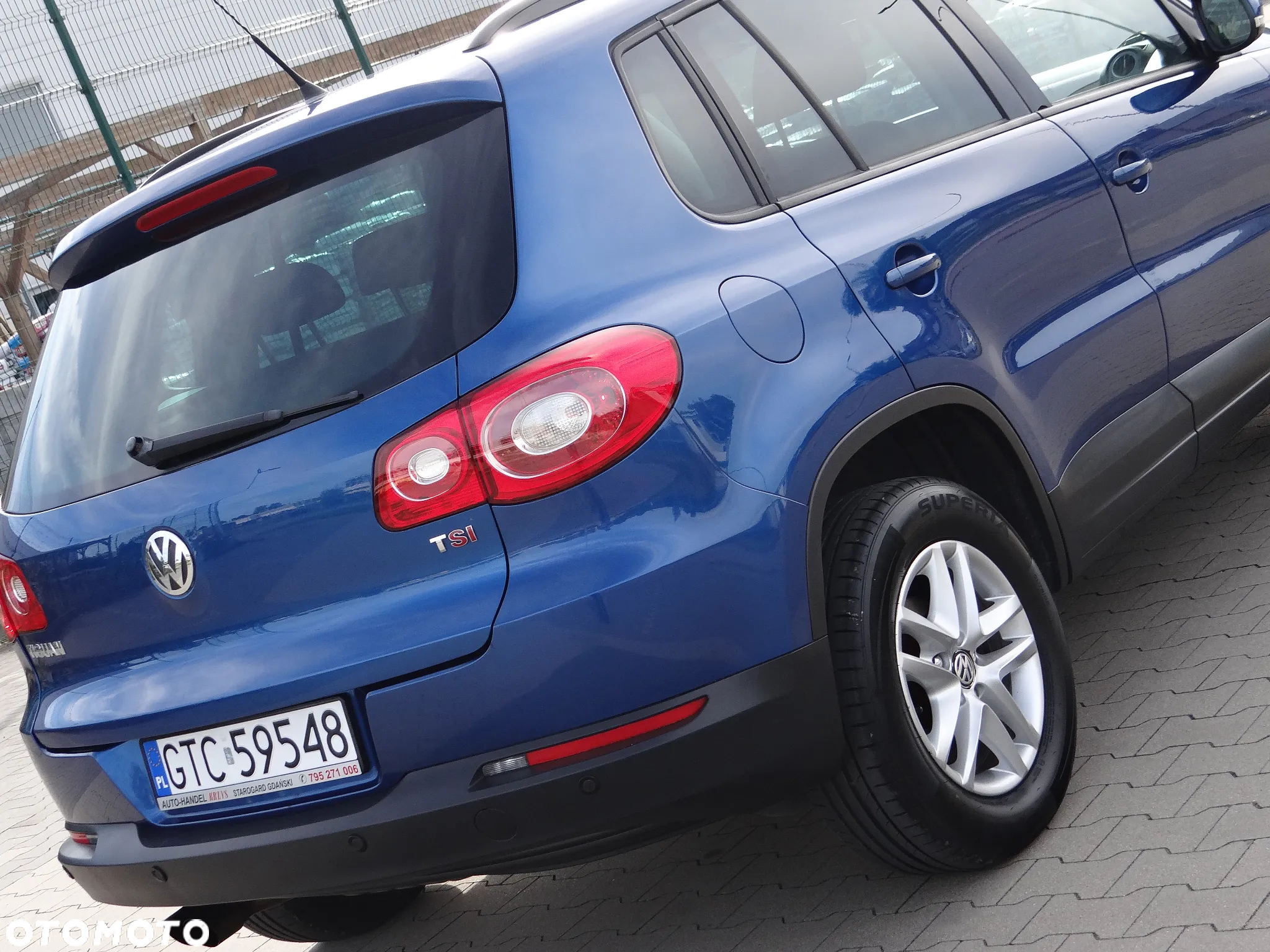 Volkswagen Tiguan - 17