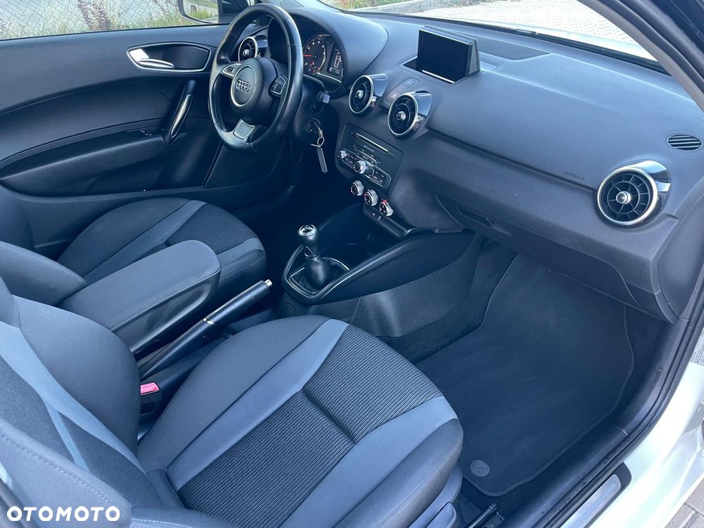 Audi A1 Sportback 1.0 TFSI ultra - 10