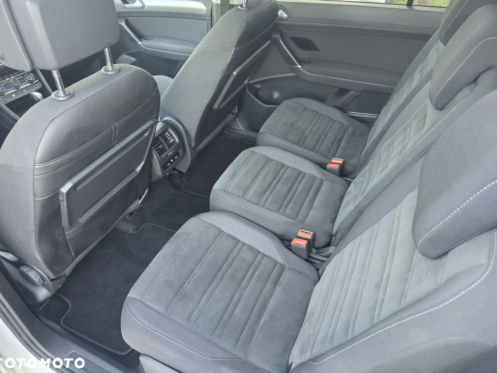 Volkswagen Touran - 7