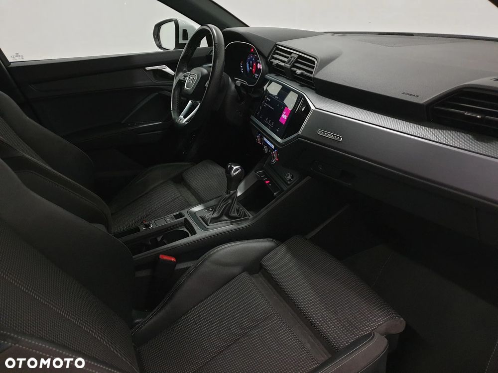 Audi Q3 40 TDI Quattro S Line S tronic - 25