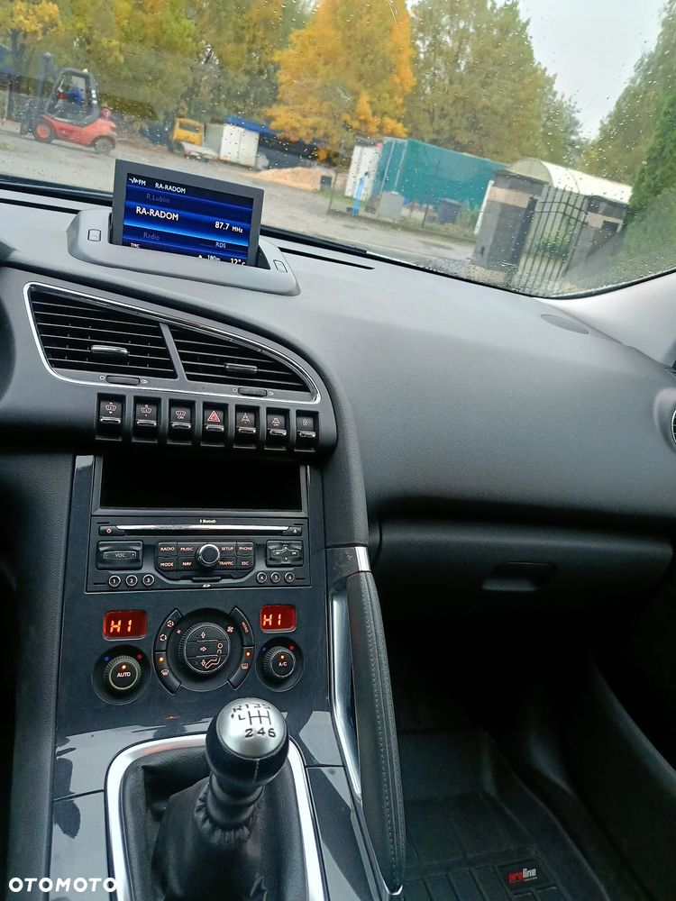 Peugeot 3008 HDi FAP 115 Style - 11