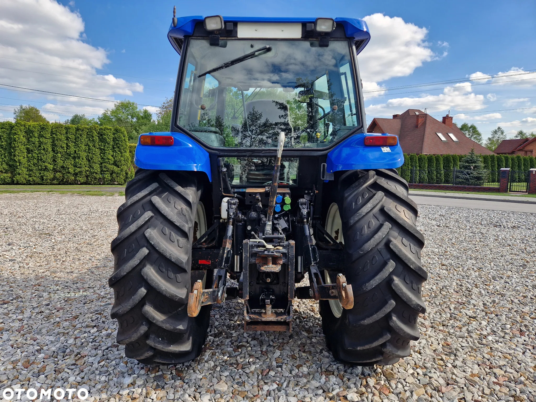 New Holland TM 120 - 3
