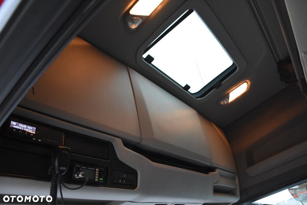 Scania R 460 / CAŁA NA PODUSZKACH / I PARK-COOL / 2022 / FULL LED / STANDARD / Retarder / !! Jak nowa !! - 31