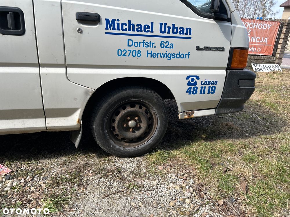 Mitsubishi L300 - 23