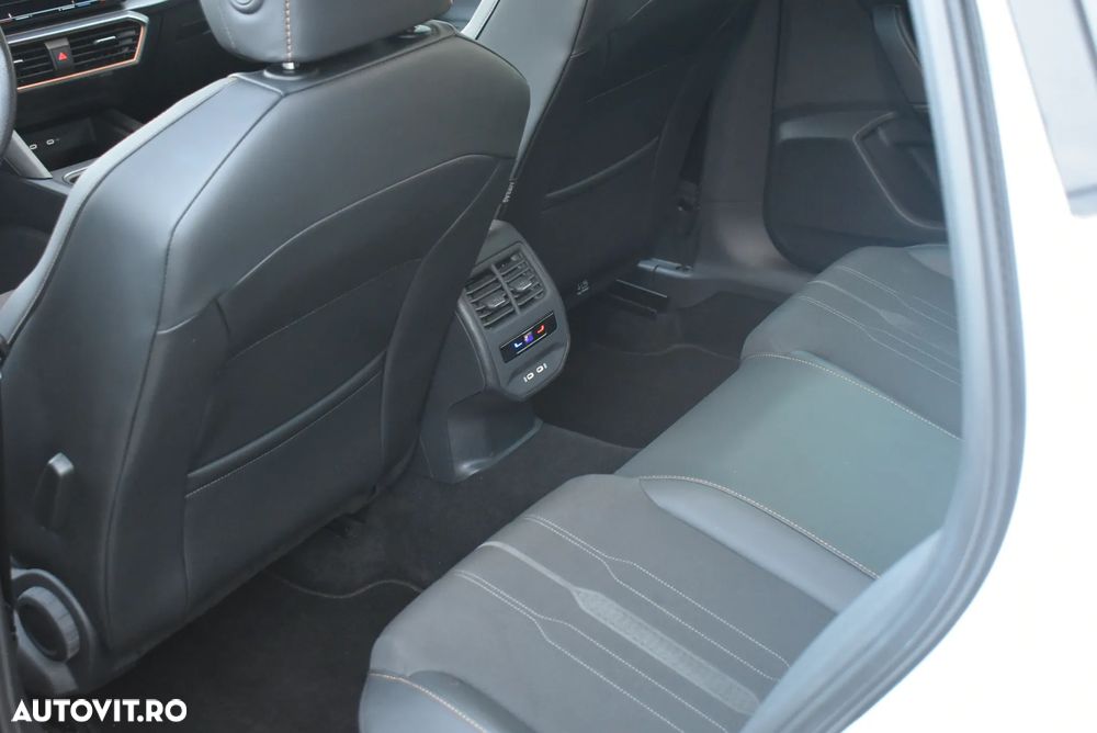 Cupra Formentor 1.4 e-HYBRID PHEV - 12