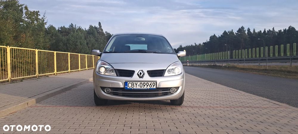 Renault Grand Scenic - 6