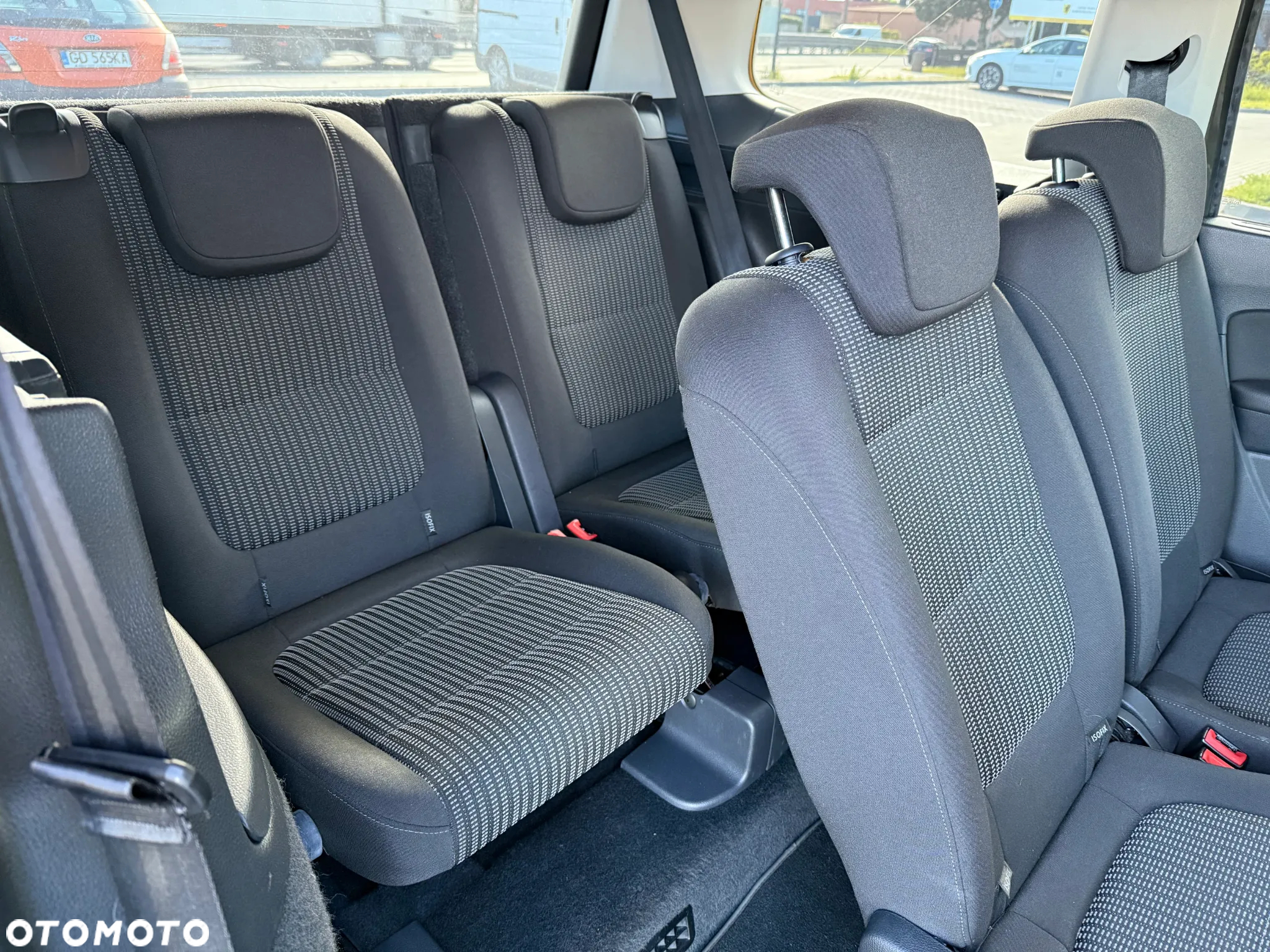 Seat Alhambra 2.0 TDI Reference DSG - 11