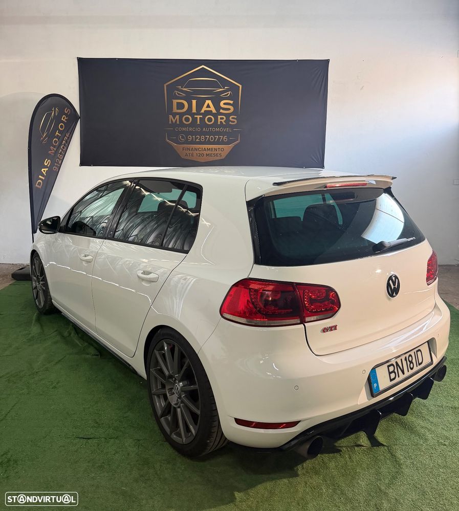 VW Golf 2.0 R DSG - 5