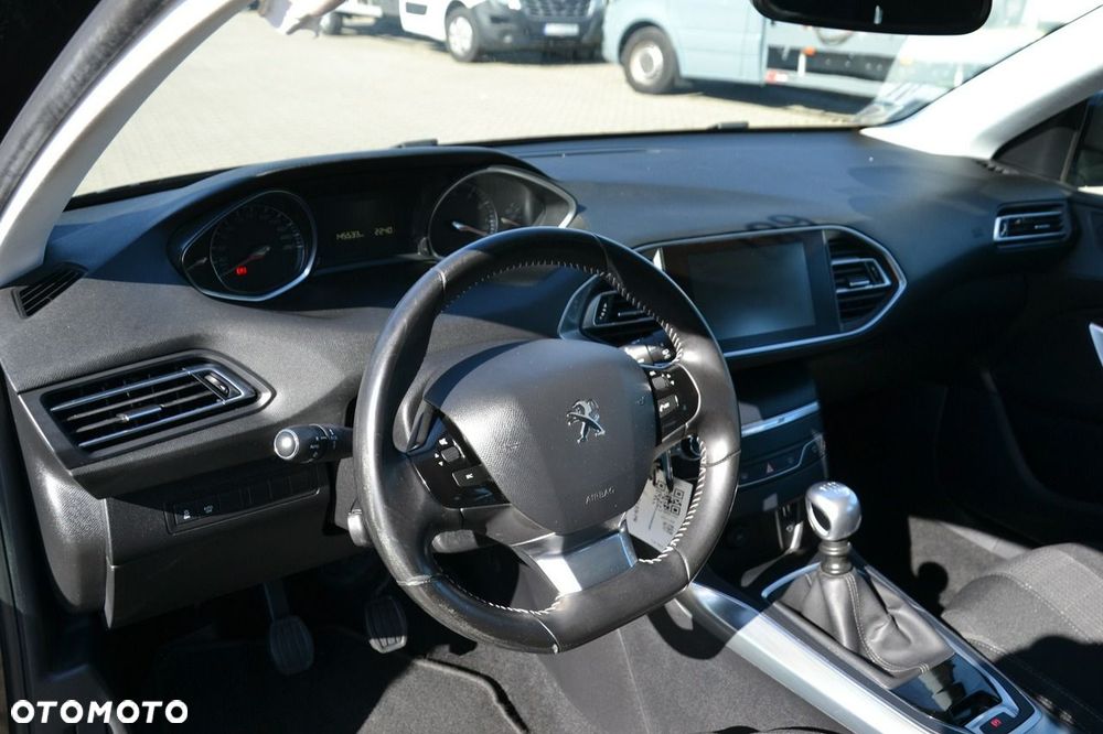 Peugeot 308 - 14