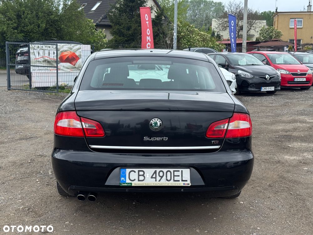 Skoda Superb 2.0 TDI Comfort - 15