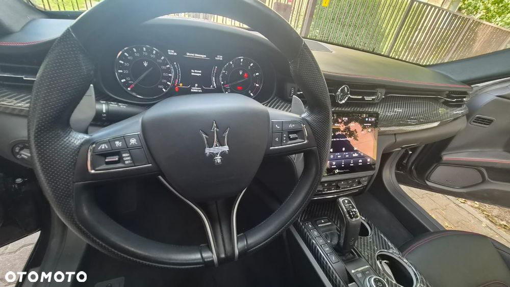 Maserati Quattroporte Modena - 12