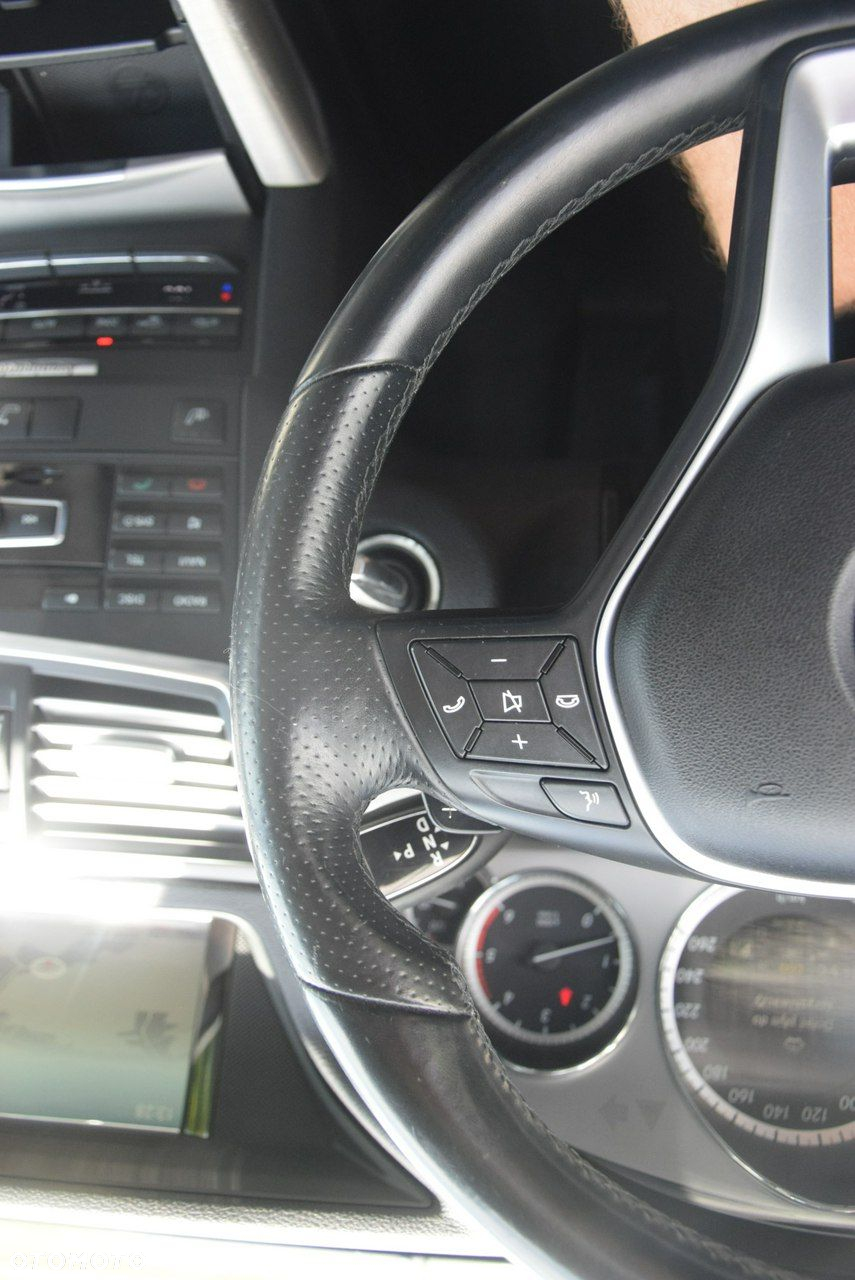 Mercedes-Benz Klasa E 350 CDI BlueEff Avantgarde - 33