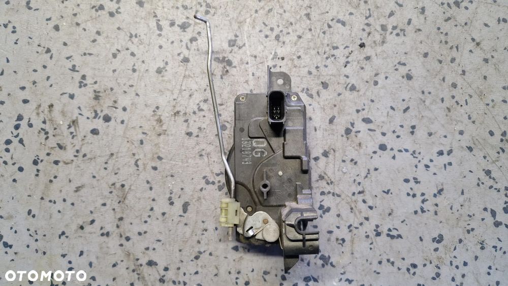 OPEL ASTRA H ZAFIRA B ZAMEK DRZWI PRAWY PRZÓD 13210749QG - 1