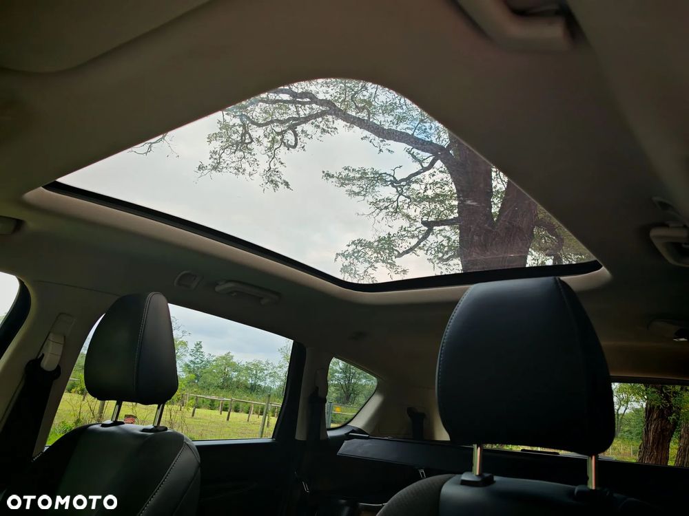 Ford S-Max 2.0 TDCi Titanium - 23