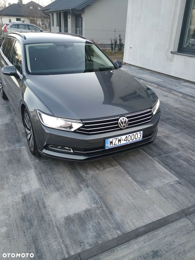 Volkswagen Passat 1.6 TDI SCR DSG Business - 2