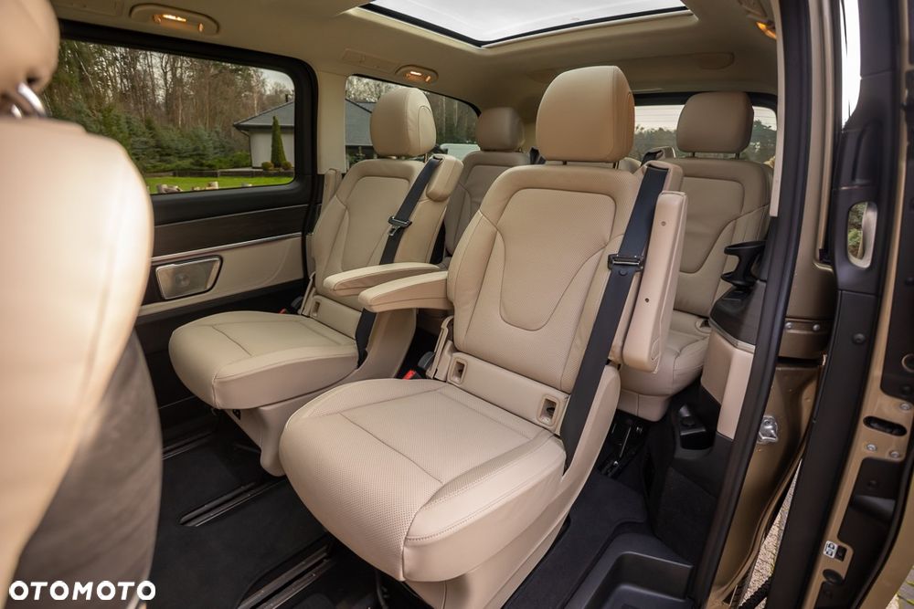 Mercedes-Benz Klasa V 300 d 4-Matic 9G-Tronic Exclusive (d³ugi) - 21
