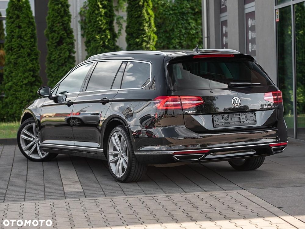 Volkswagen Passat 2.0 TDI SCR 4Motion DDG Highline - 8