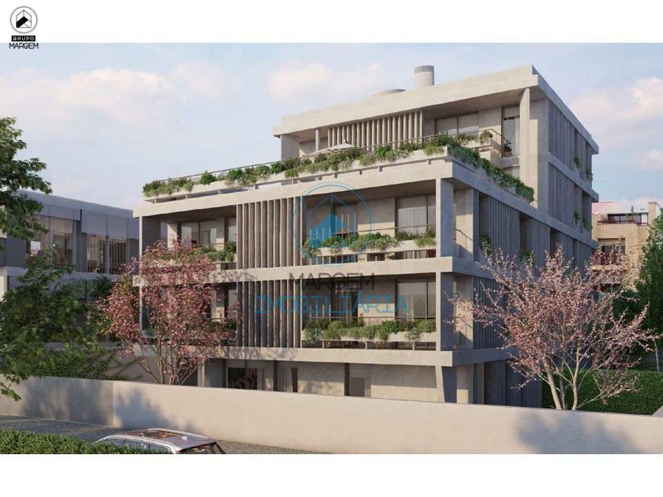 Penthouse T4, c/Jacuzzi, Terraços e Garagem 4 viaturas - Grande imagem: 4/19