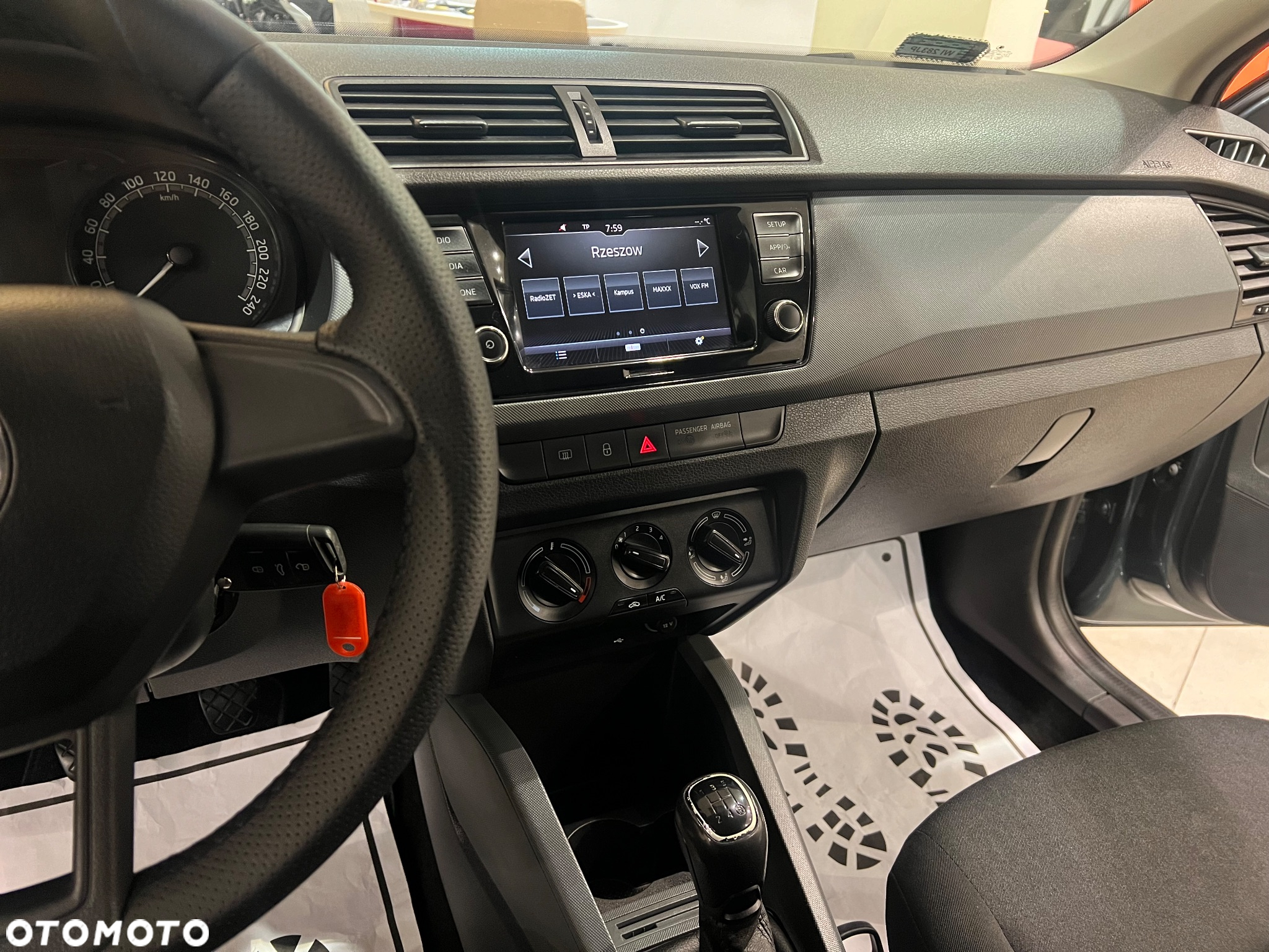 Skoda Fabia 1.0 Edition - 29