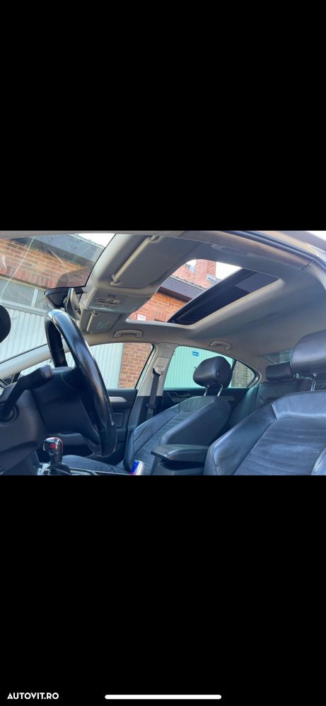 Volkswagen Passat 1.6 TDI SCR DSG Comfortline - 6