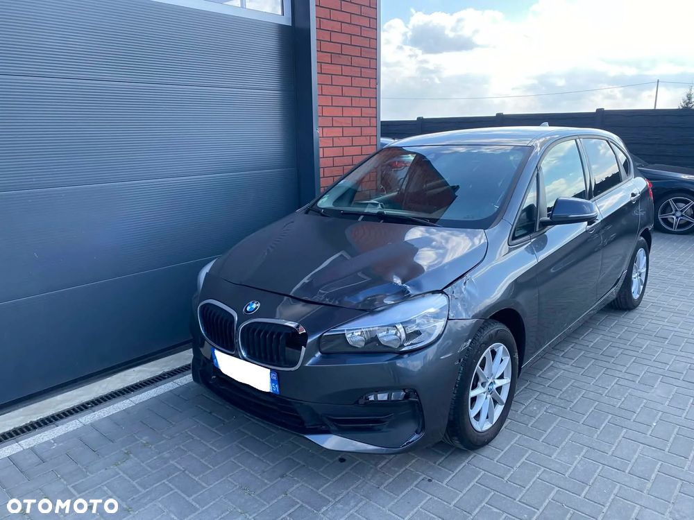 BMW Seria 2 216d - 40