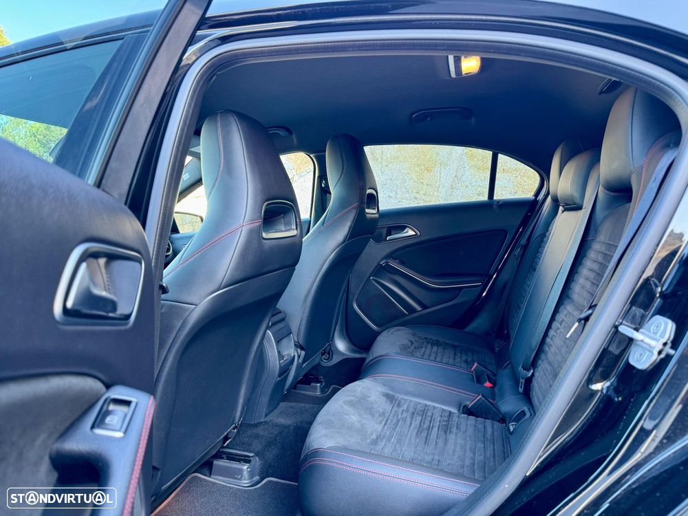 Mercedes-Benz A 180 d AMG Line - 9