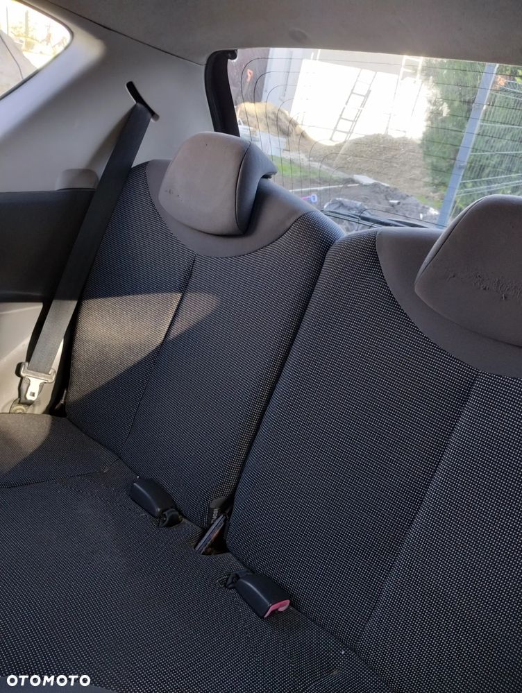 Peugeot 107 - 5