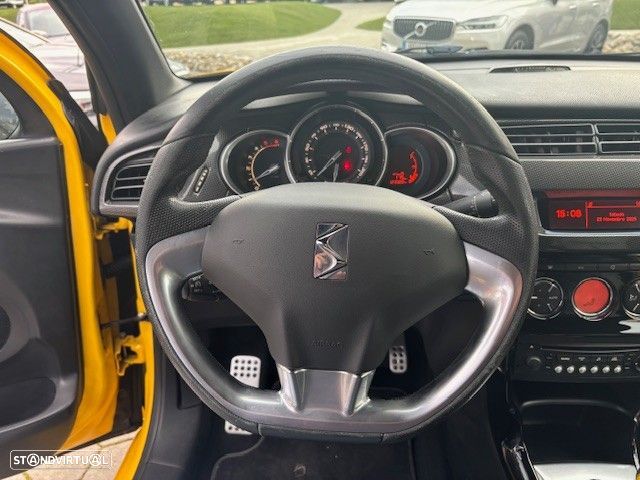 Citroën DS3 1.6 HDi Airdream Sport Chic - 17