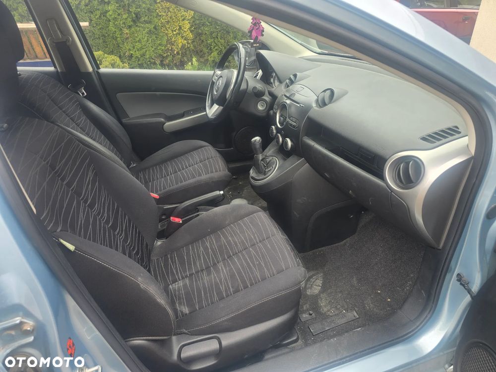 Mazda 2 1.3 Dynamic - 9
