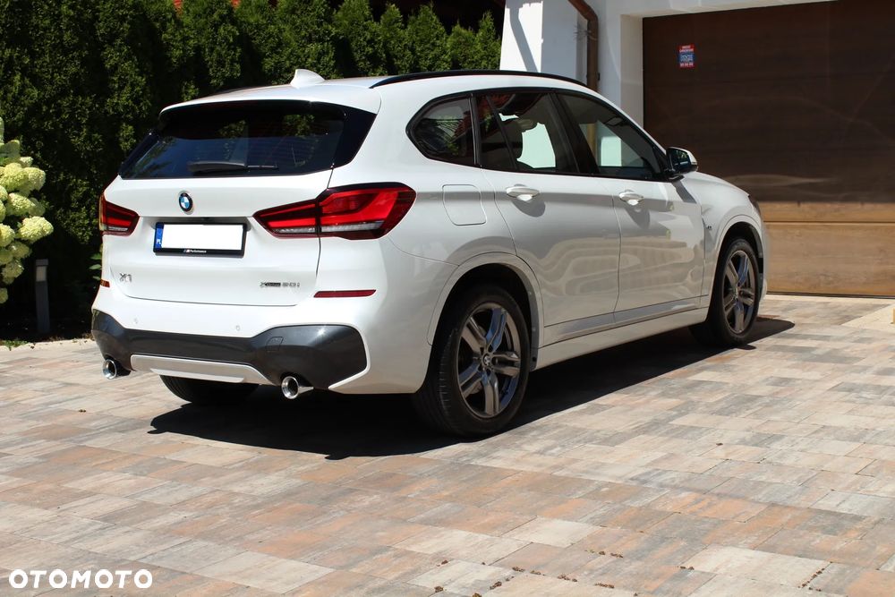 BMW X1 xDrive20i M Sport - 5