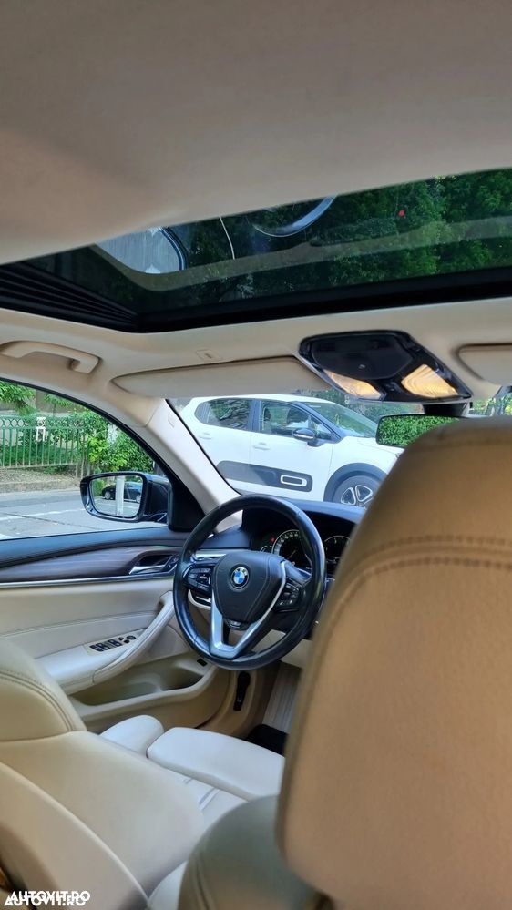 BMW Seria 5 520d Aut. Luxury Line - 10