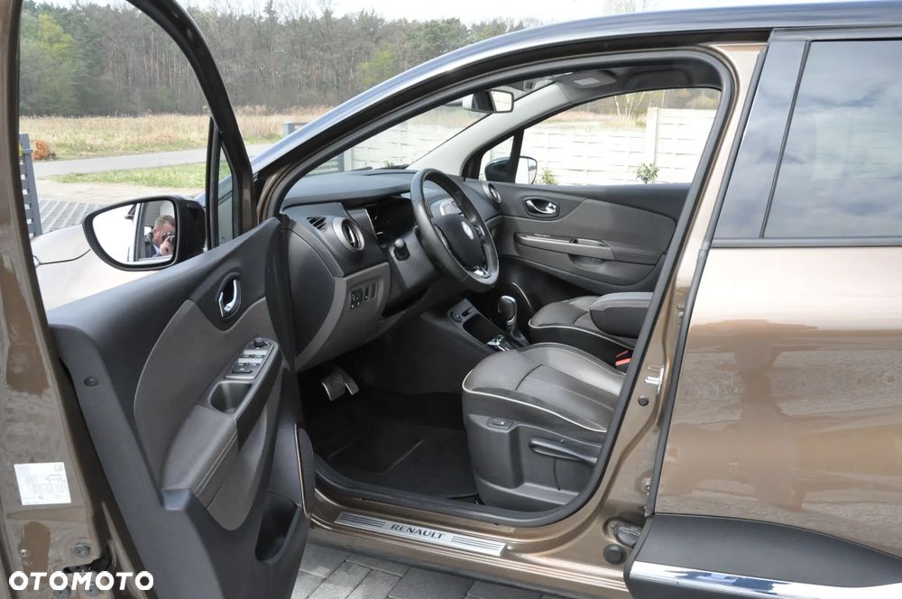 Renault Captur 1.2 Energy TCe Initiale Paris EDC - 19
