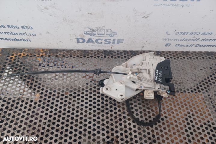 BROASCA DREAPTA SPATE Volkswagen VW Tiguan - 1