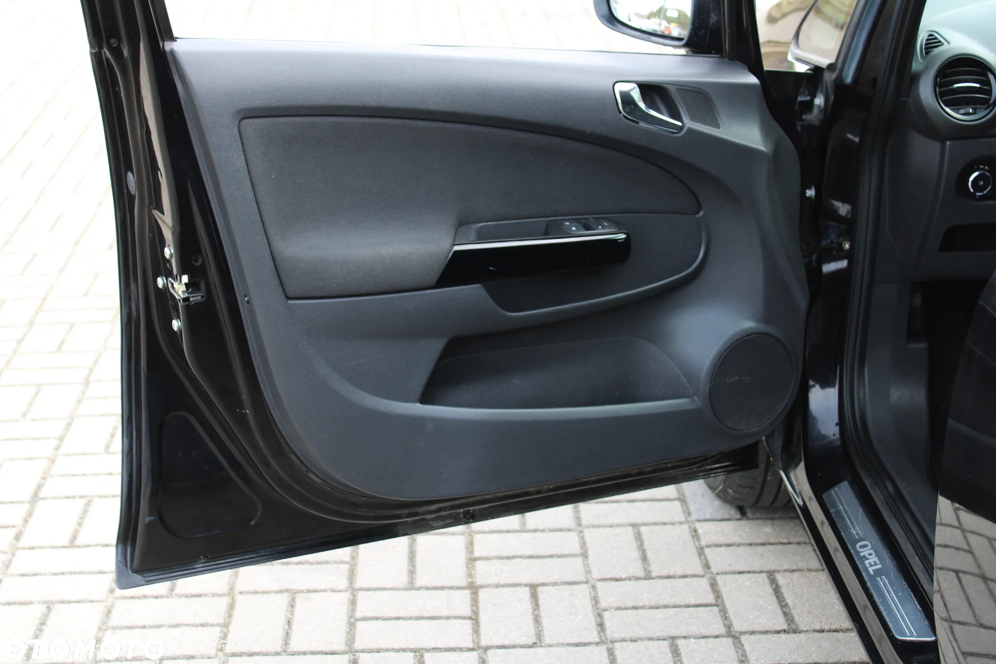 Opel Corsa - 23