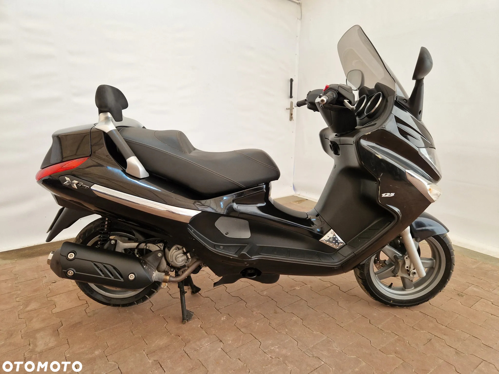 Piaggio Xevo - 3