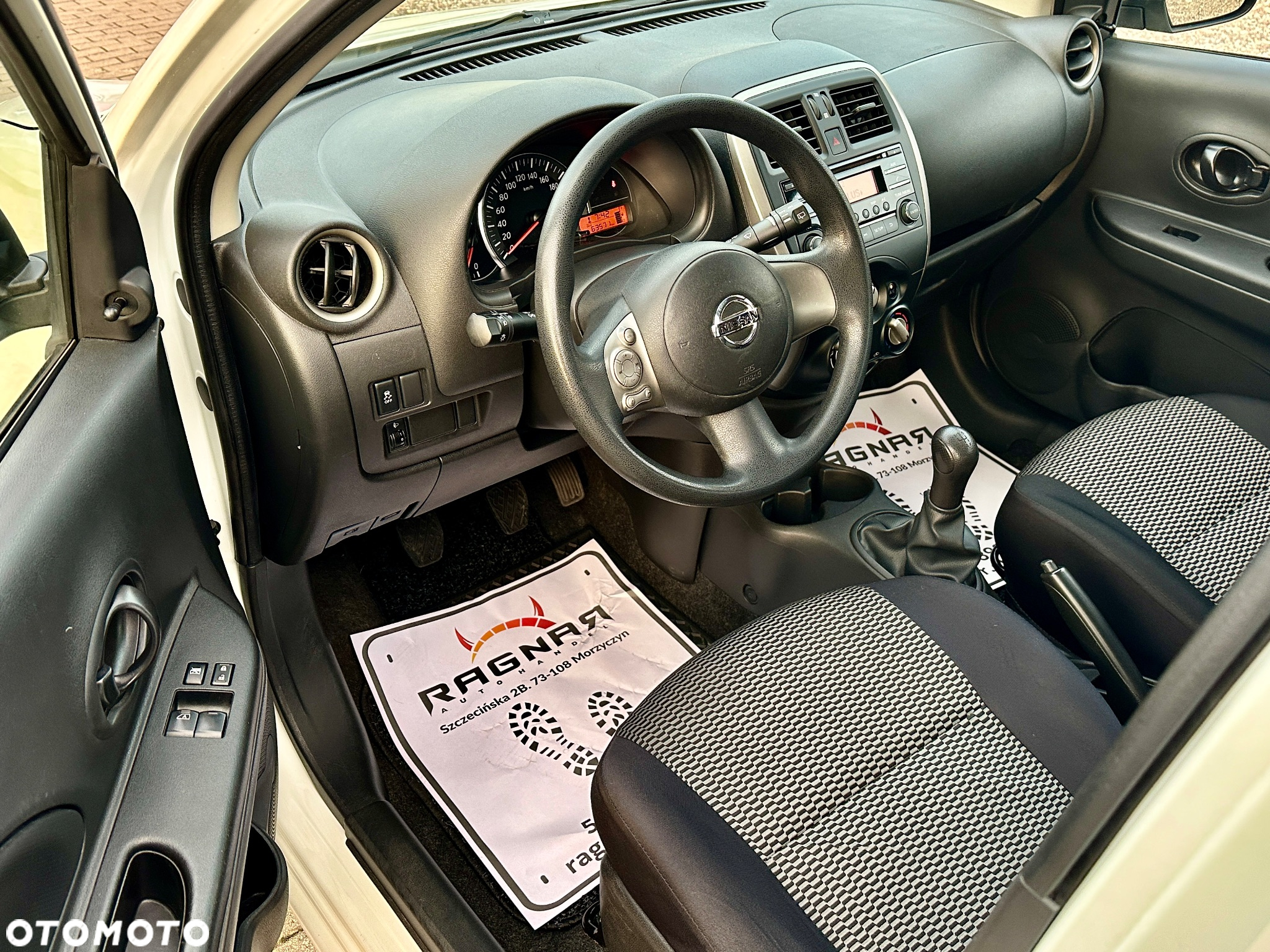 Nissan Micra - 5