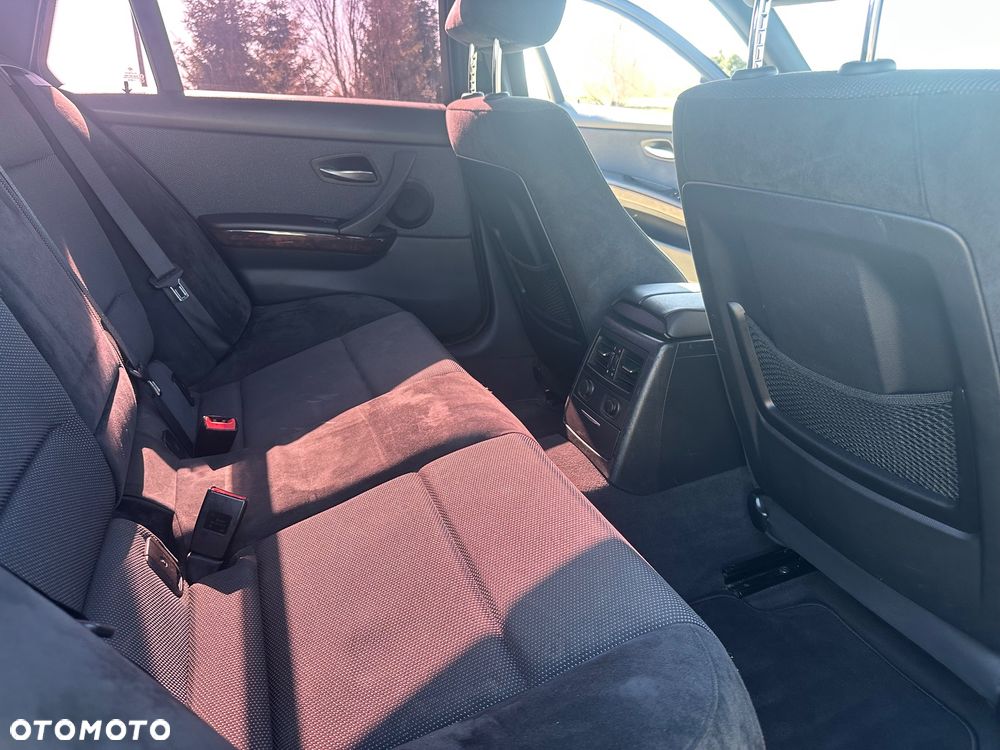 BMW Seria 3 325xi - 6