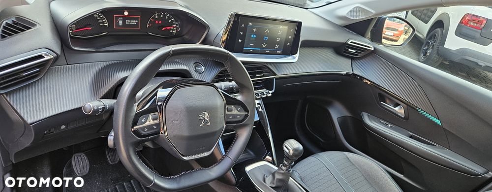 Peugeot 208 Benzin 100 Style - 23