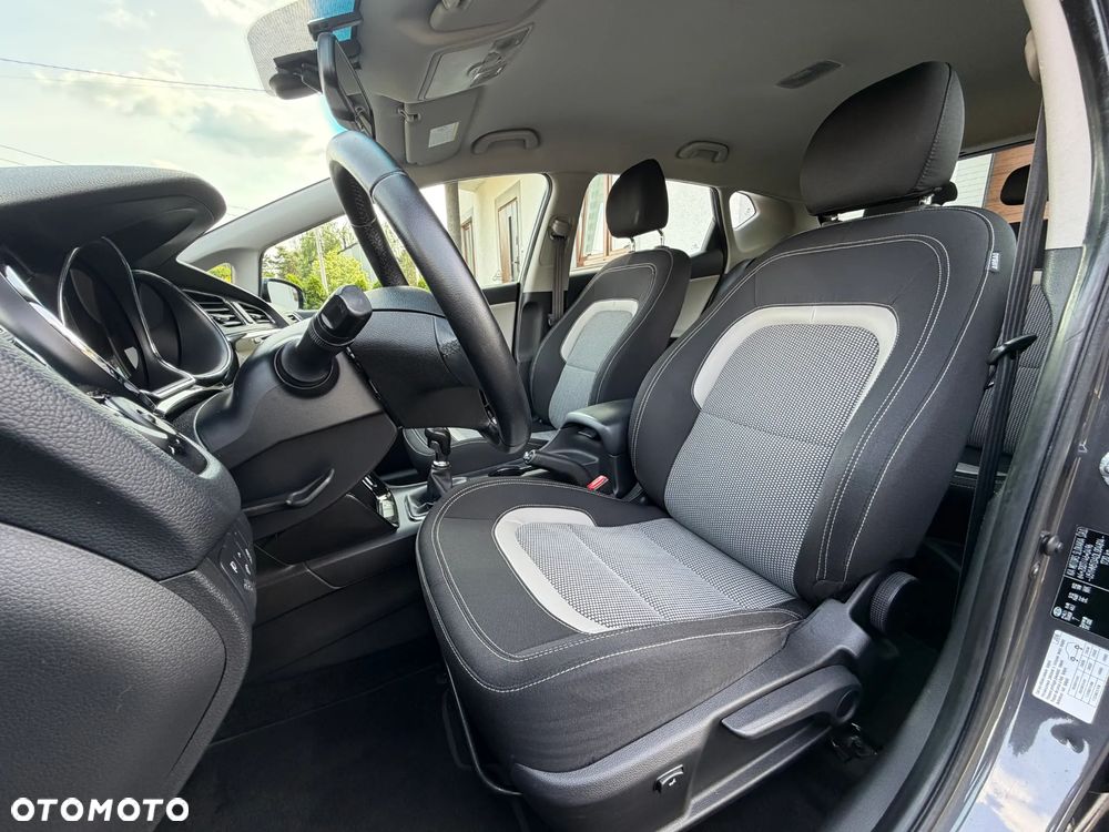 Kia Ceed 1.6 GDI Business Line - 8