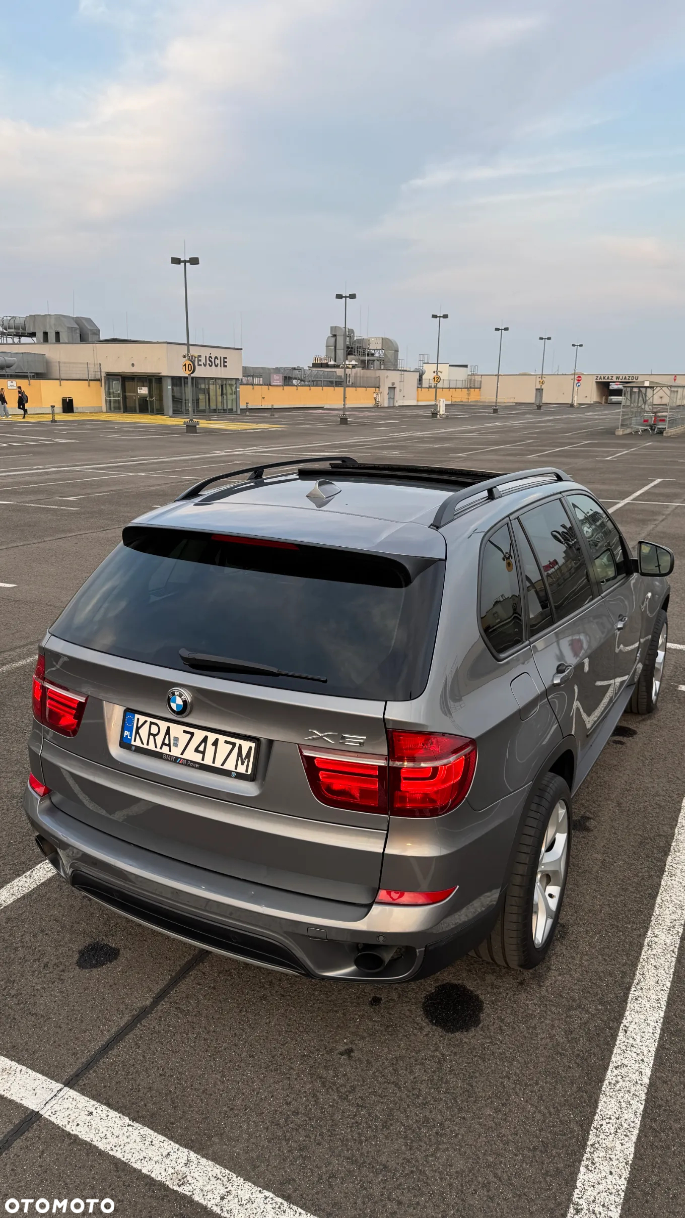 BMW X5 xDrive35i - 13